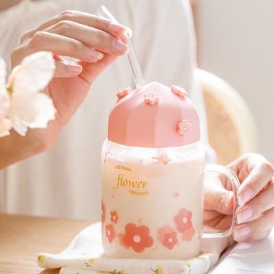 comprar Alta apariencia de nivel Copo de cristal de flor de cerezo con tapa de silicona de paja Cute Copo de bebida de la niña de las flores online manufacture