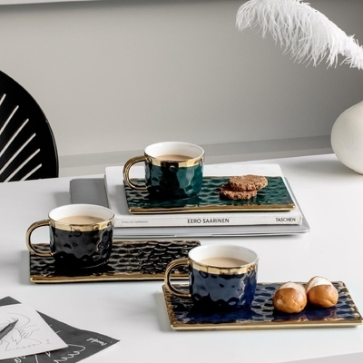 comprar Conjunto de lujo de estilo nórdico Tazas de café y platos con cucharas Romántico tarde de té Tazas de cerámica Tazas de oficina para hombres y mujeres online manufacture