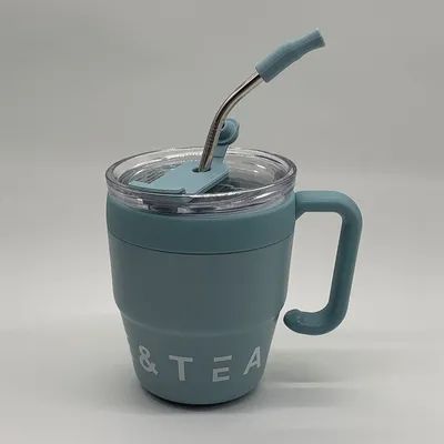 Taza de viaje aislada 1pcs 480ml Taza de café de acero inoxidable con tapa de paja Taza térmica para bebidas calientes y frías Agua té Leche de oficina Botella portátil al aire libre